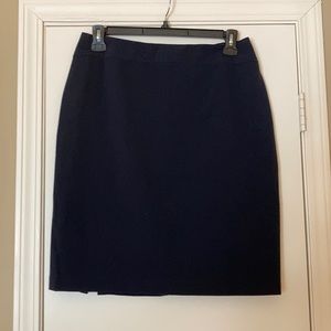 4/$20 Navy Worthington Stretch skirt